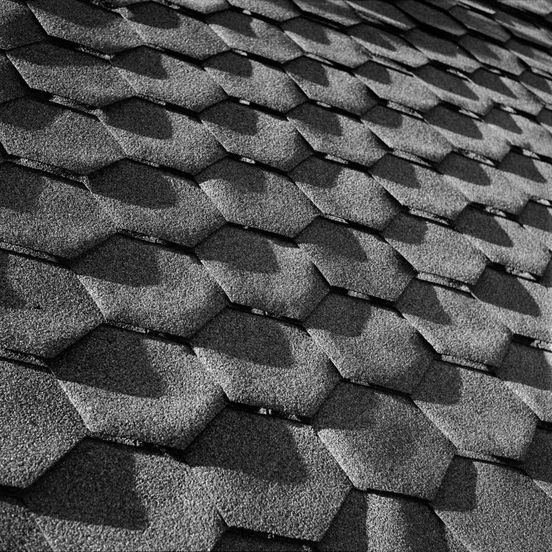 Dimensional shingle
